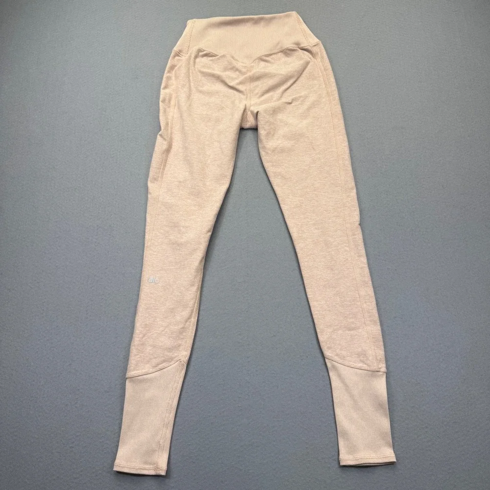 ALO Yoga brand alo